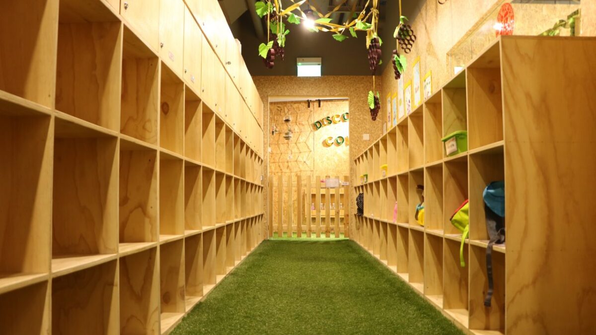 Cubby Hole Storage x Viettonkin